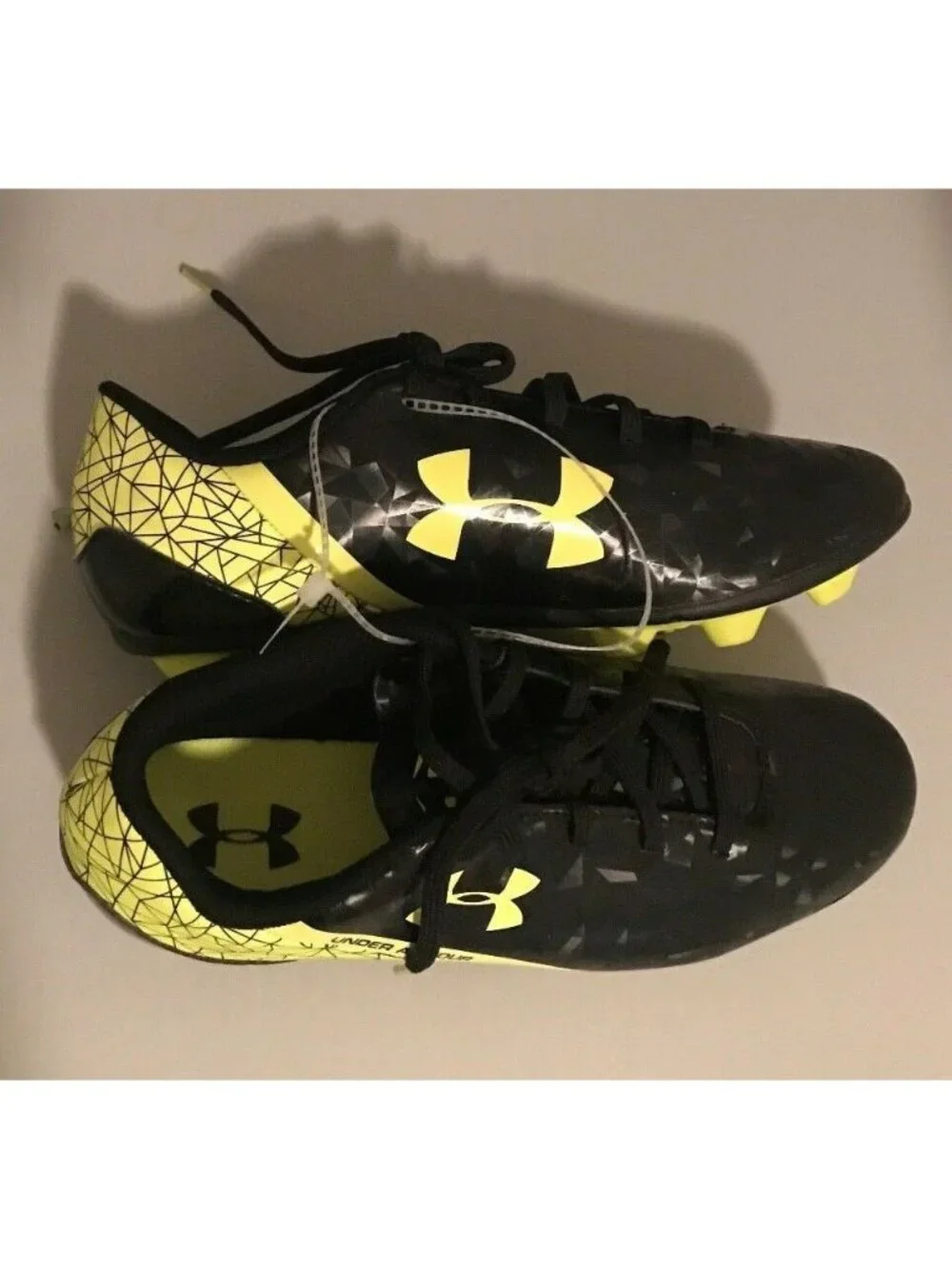 Boy's Under Armour SF Flash HG Jr Soccer Cleat Black & Neon Green Size 5.5Y